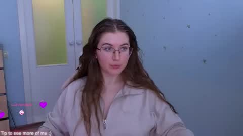 Snapshot of _enni__ chatting on 02.24.25 Sam online show from 02.24.25