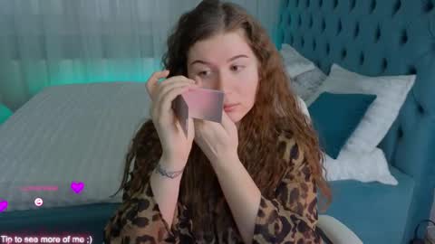 Snapshot of _enni__ chatting on 02.25.25 Sam online show from 02.25.25