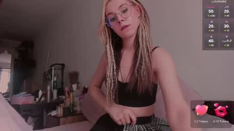 Eva online show from 04.14.26