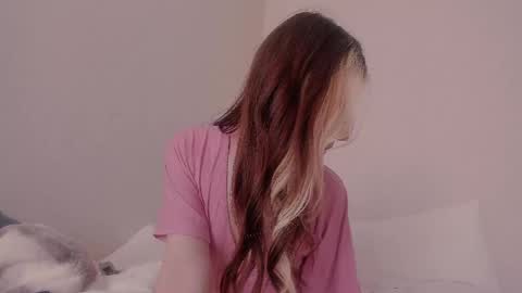 Snapshot of _eva_pleasure_ chatting on 05.17.26 Eva online show from 05.17.26