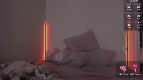 Snapshot of _eva_pleasure_ chatting on 05.26.26 Eva online show from 05.26.26