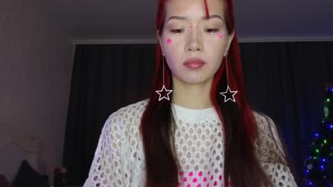 EveEva online show from 12.18.24