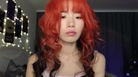 EveEva online show from 02.14.25