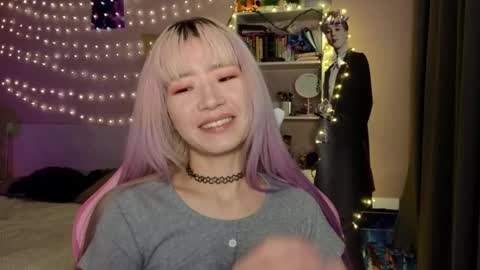 EveEva online show from 02.04.26