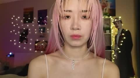 EveEva online show from 03.27.26