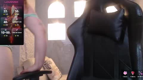  evoni  online show from 10.11.25