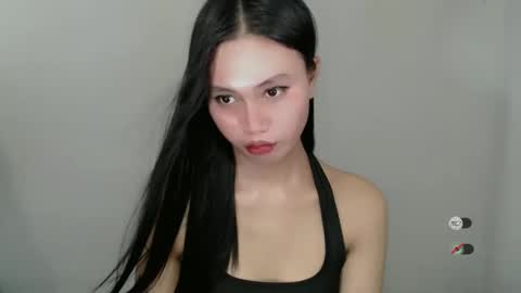 STEFFANNY WELL. online show from 12.22.24