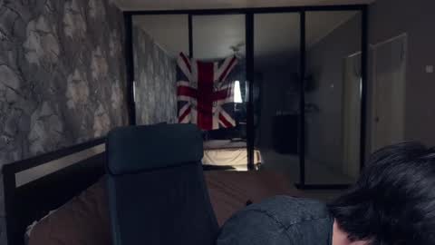 Keanu online show from 02.28.25