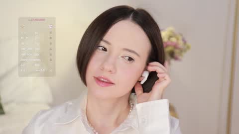 Essie  online show from 12.22.24