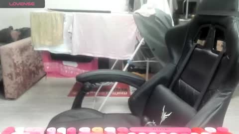 Snapshot of _feralberry__ chatting on 02.03.26 Alis online show from 02.03.26