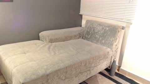 Laura  Juan online show from 02.02.25