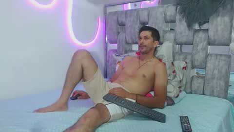 _grasshopper online show from 04.08.26