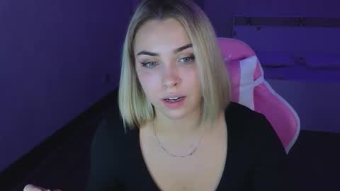 _gravity online show from 10.17.25