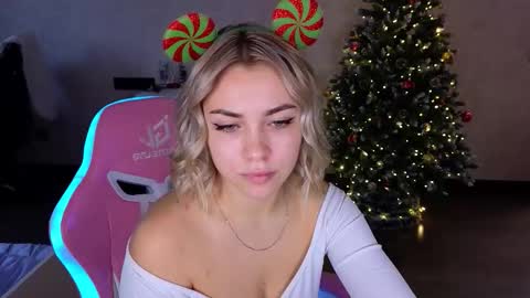 _gravity online show from 12.19.25