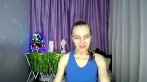 Snapshot of _greybunny_ chatting on 12.29.24 _greybunny_ online show from 12.29.24