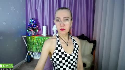 Snapshot of _greybunny_ chatting on 01.11.25 _greybunny_ online show from 01.11.25