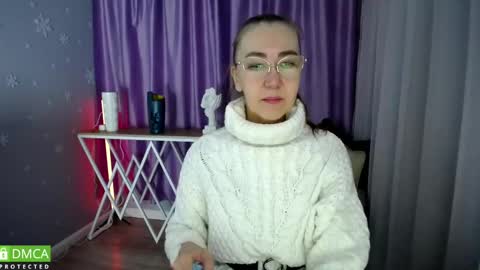 Snapshot of _greybunny_ chatting on 01.22.25 _greybunny_ online show from 01.22.25