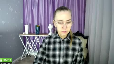 Snapshot of _greybunny_ chatting on 01.26.25 _greybunny_ online show from 01.26.25