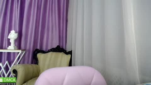 Snapshot of _greybunny_ chatting on 01.30.25 _greybunny_ online show from 01.30.25