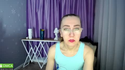 Snapshot of _greybunny_ chatting on 01.31.25 _greybunny_ online show from 01.31.25