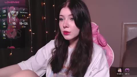 Tori online show from 02.15.25