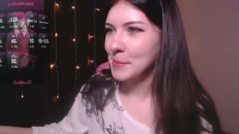 Tori online show from 02.16.25