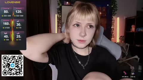 Tori online show from 04.12.26