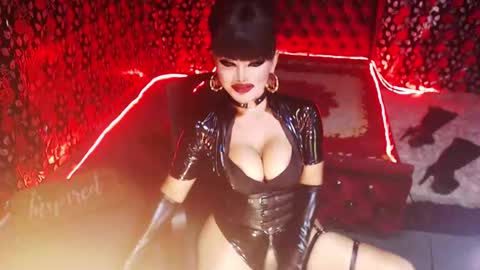 GoDDess  Chloe online show from 12.26.24