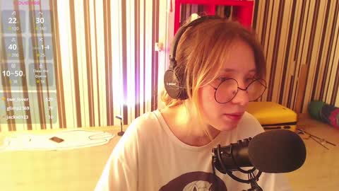 Hannaolotl online show from 01.05.25