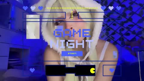 Snapshot of _heavenly_blue_ chatting on 09.21.25 Bluey online show from 09.21.25