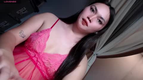 Snapshot of _hornygoddess_ chatting on 02.04.25 HORNY GODDESS online show from 02.04.25