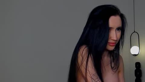 Snapshot of _iammary chatting on 02.22.25 Mary online show from 02.22.25