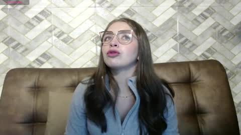 Snapshot of _isaabellaa chatting on 06.06.26 Isa online show from 06.06.26