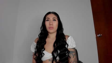 Isabella online show from 03.17.26