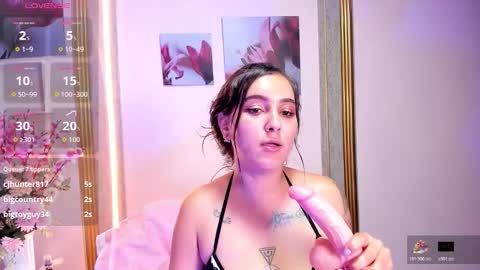 Annie online show from 11.30.25