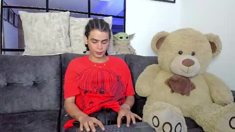 Snapshot of _jaay77 chatting on 01.14.25 Jay online show from 01.14.25