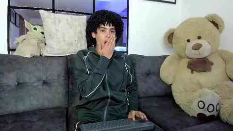 Snapshot of _jaay77 chatting on 01.17.25 Jay online show from 01.17.25