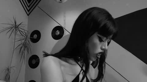  ...  online show from 09.20.25