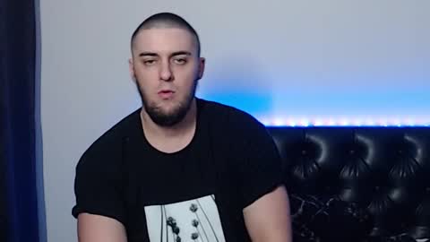 Snapshot of _joni_new_ chatting on 11.03.25 Joni online show from 11.03.25