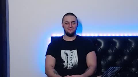 Snapshot of _joni_new_ chatting on 11.06.25 Joni online show from 11.06.25