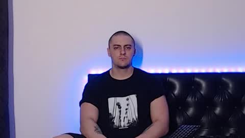 Snapshot of _joni_new_ chatting on 11.23.25 Joni online show from 11.23.25