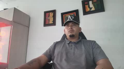 Snapshot of _jordanxxiii chatting on 11.25.25 jordan online show from 11.25.25