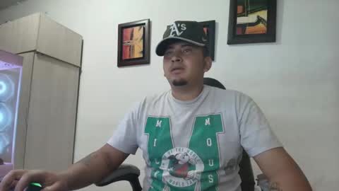 Snapshot of _jordanxxiii chatting on 12.14.25 jordan online show from 12.14.25