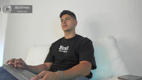 _juanes__ online show from 12.04.24