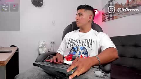 _juanes__ online show from 10.15.25