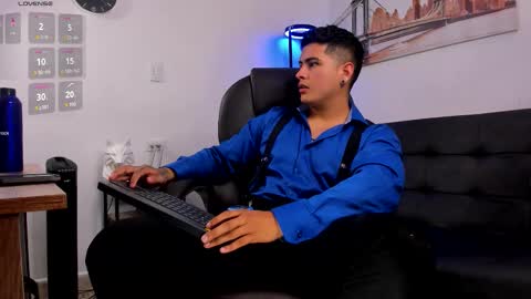 _juanes__ online show from 10.24.25