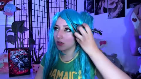 Snapshot of _julyana_ chatting on 10.29.25 JULIANA online show from 10.29.25