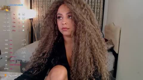 _just_a_queen_3 online show from 09.15.25