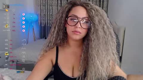 _just_a_queen_3 online show from 11.02.25