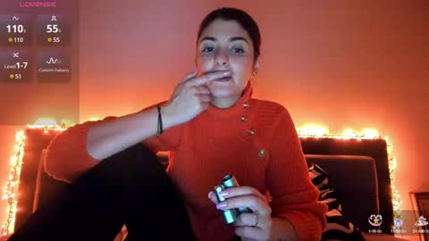 _just_a_simple_girl online show from 01.17.25